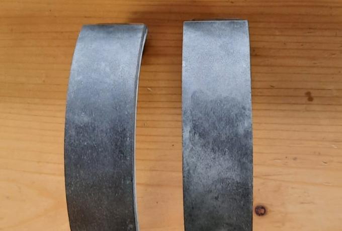 BSA A7 / A10. Ariel. Brake Shoes. 7". Pair