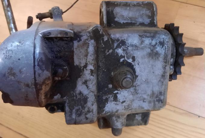 Triumph Gearbox used swing. arm 1954-58