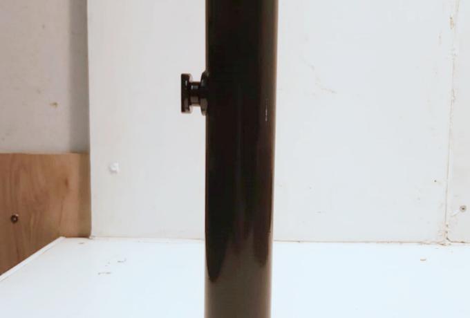 Triumph Right Bottom Fork Member 1965-68