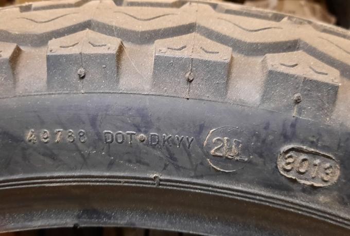 Dunlop K82 3.25-18 Tyre TT-Profile