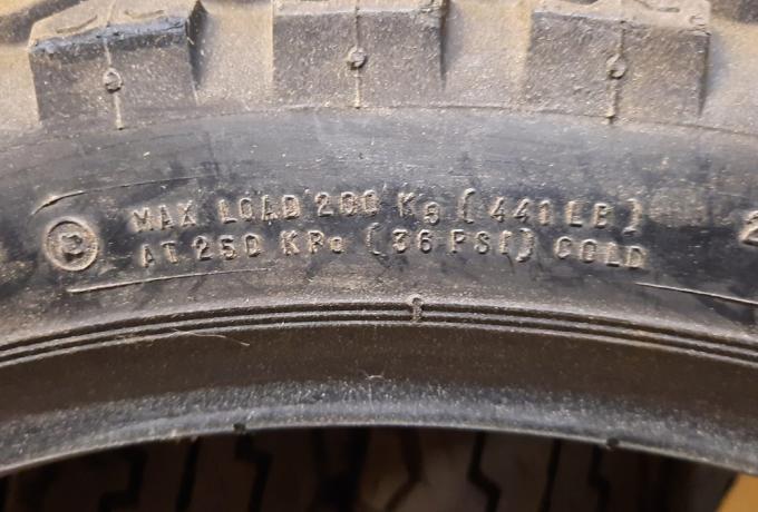 Dunlop K82 3.25-18 Tyre TT-Profile