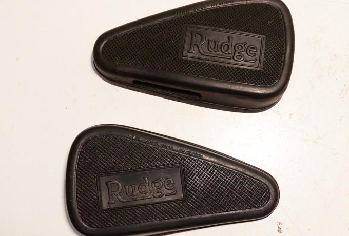 Rudge Kneegrip Rubbers with Cut Out /Pair