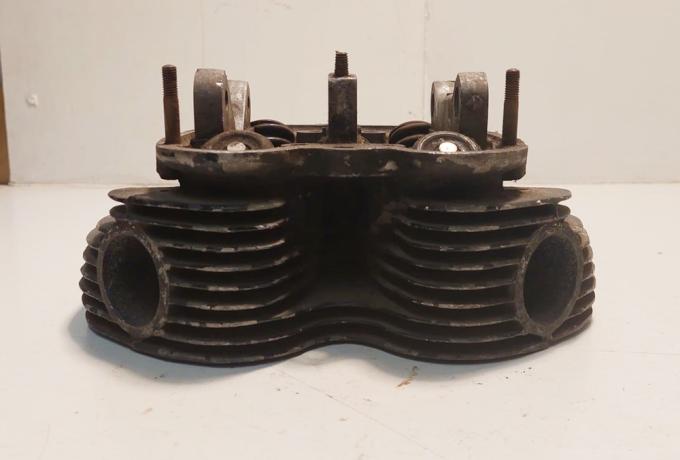 BSA A65 Single Carb. Thunderbolt 650cc Cylinder Head used