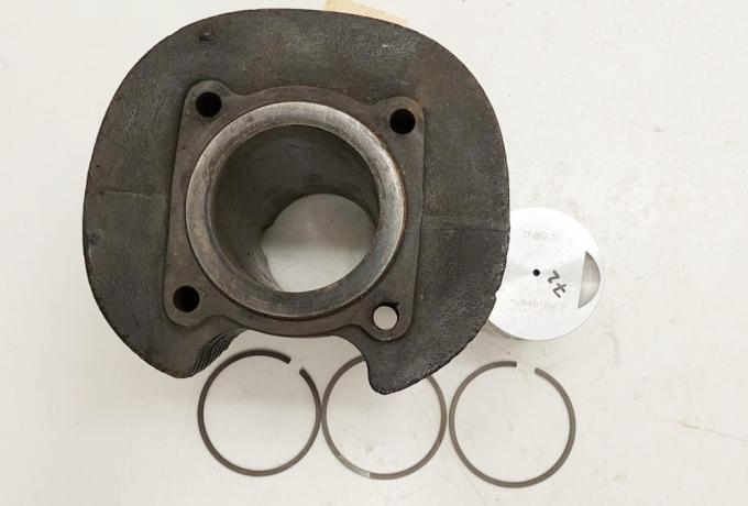 BSA B31 Cylinder used with new Piston +040 / Set