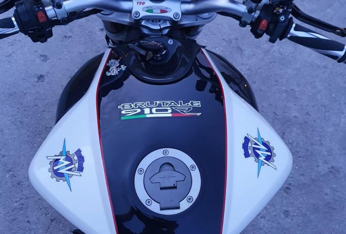 MV-Agusta Brutale 910R Hydrogen