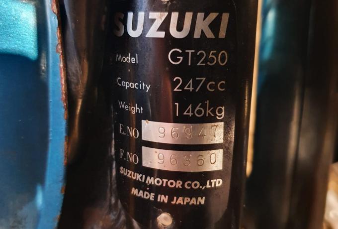 Suzuki GT 250cc 1976