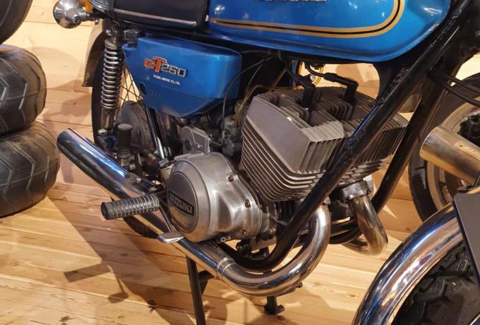 Suzuki GT 250cc 1976