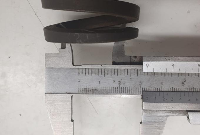 Clutch Center Spring used 