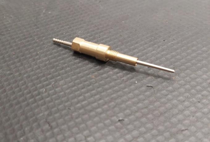 Amal Nadel u. Nadeldüse 