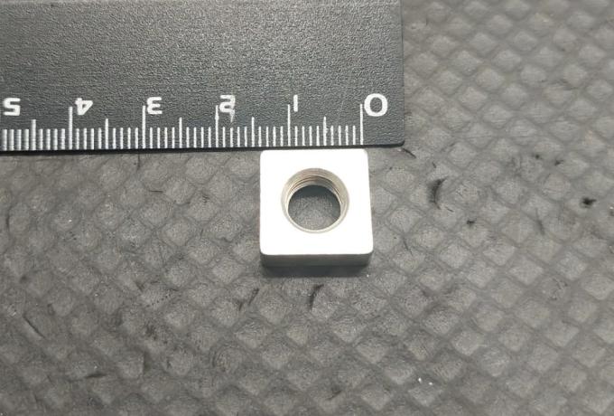 Triumph Mudguard Mounting Nut Fork Leg 1970 -