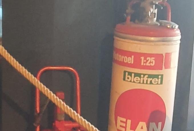 Elan Petrol pump and Oil dispencer 