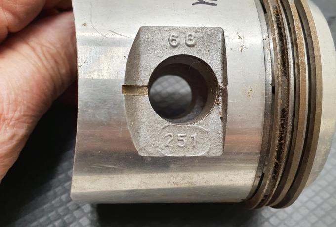 BSA Piston NOS 75 mm 