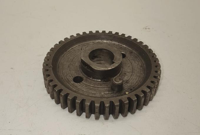 BSA A7. A10 Cam Pinion used