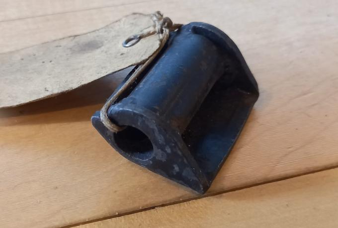 BSA A7/A10 Plunger Front Engine Plate Insert between Frame NOS