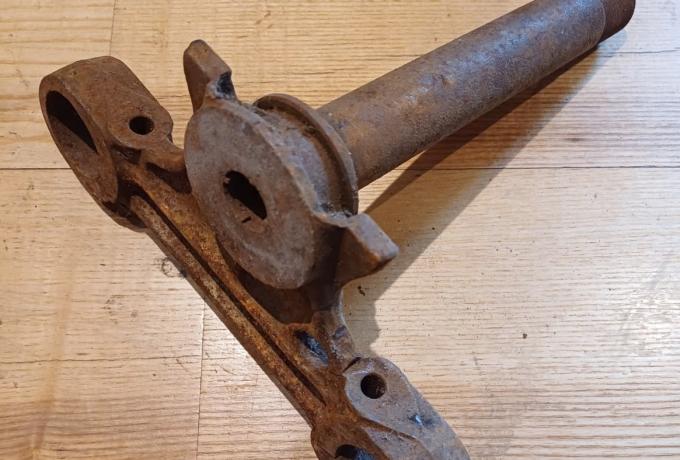 Bottom Yoke BSA A7. A10 used