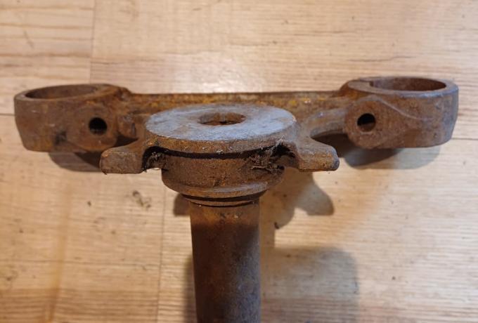 Bottom Yoke BSA A7. A10 used