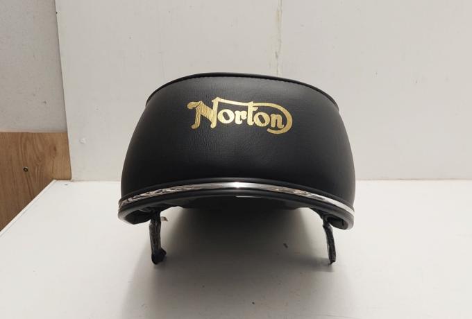 Norton Seat Commando 750cc Ribbed with band GOLD
