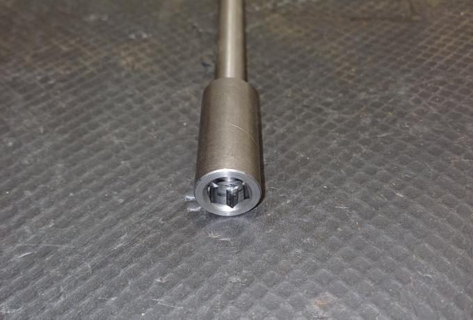 Cylinder Head Bolt Triumph 650cc 1971 