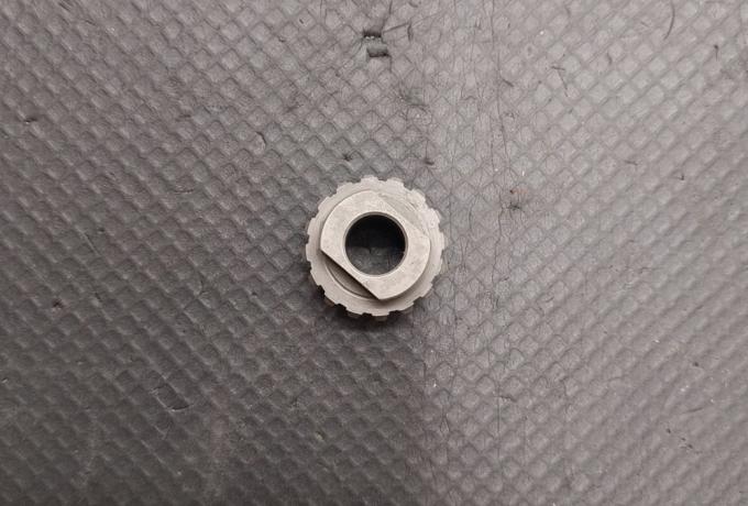 Vincent Camplate Pinion