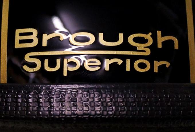 Brough Superior Helm Gold