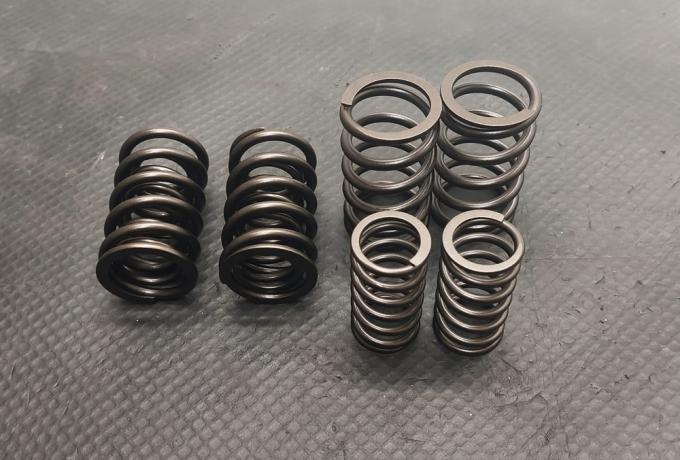 Norton 500. 600. Valve Spring Set