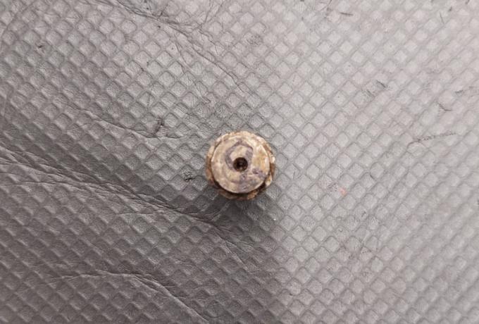 Triumph Speedometer Drive Pinion 9T. used
