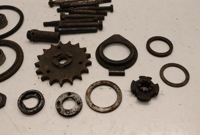 Assorted used Velocette parts 