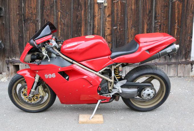 Ducati 996