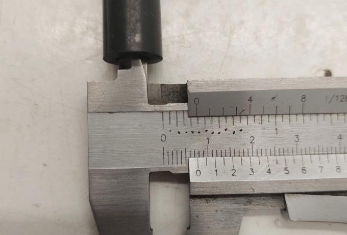 Triumph TR6 T120 Breather Tube