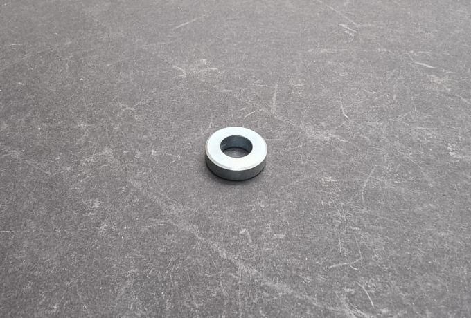 Triumph Spacer