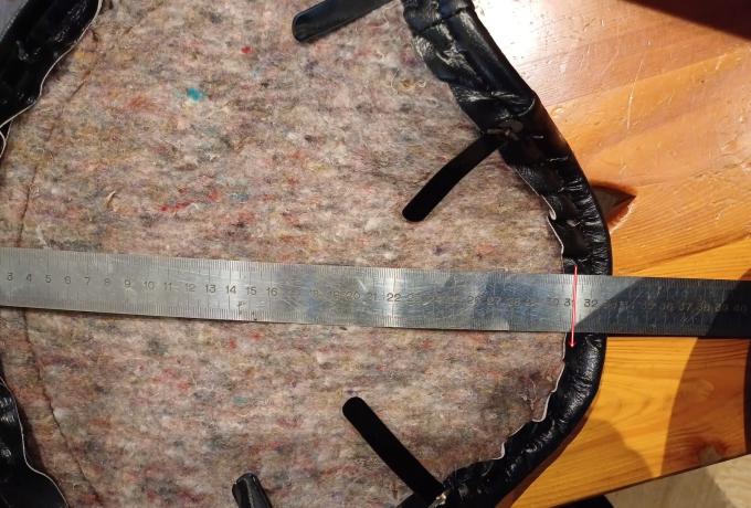 Large lycette type, solo saddle/seat Cover