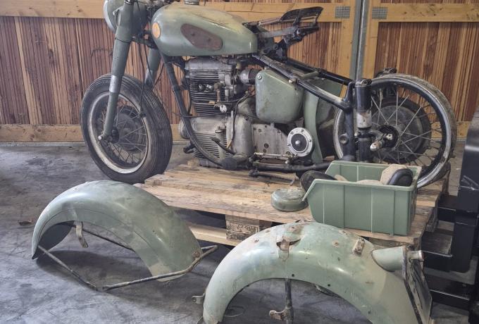 Sunbeam 500 cc OHC Barn Find