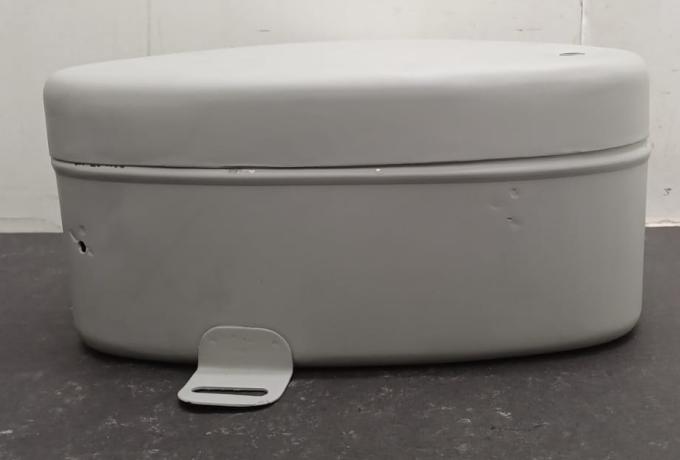 Replica, new, deep toolbox suitable for Military WM20.