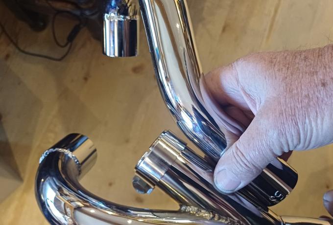 Triumph Auspuffrohr/Auspuffkrümmer Low Level 2in1 500ccm  Pre Unit Push Over Stubs  rechts 