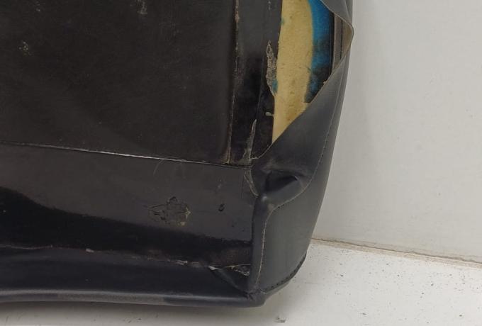 AJS. Matchless. AMC. Dual Seat with Eyeletts. White Piping. - not perfect