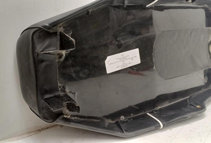 AJS. Matchless. AMC. Dual Seat with Eyeletts. White Piping. - not perfect