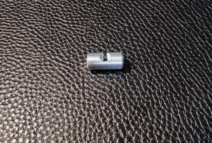 Triumph T150 Roller Throttle Linkage