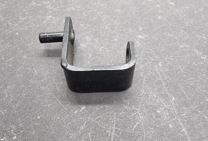 Triumph T150 Oil Tank Bottom Mounting Bracket