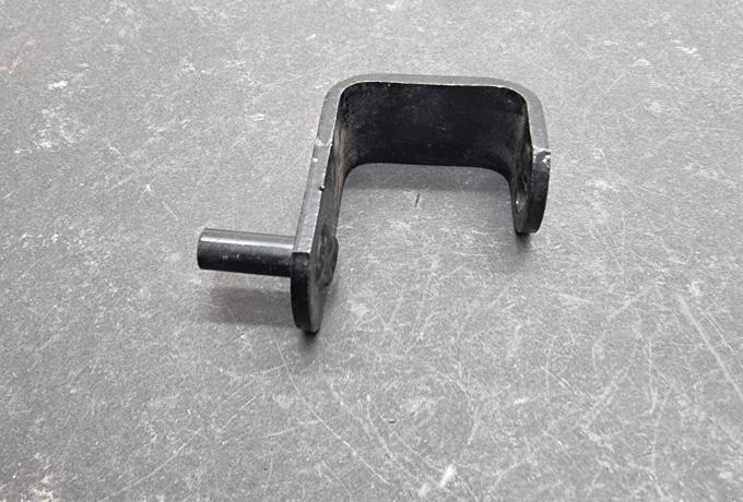 Triumph T150 Oil Tank Bottom Mounting Bracket