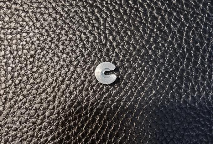 Triumph T150 Throttle Retaining Cap