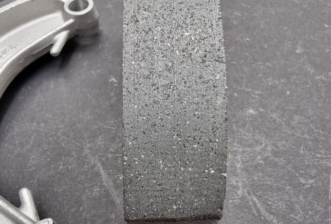 Norton Brake Shoes 7"
