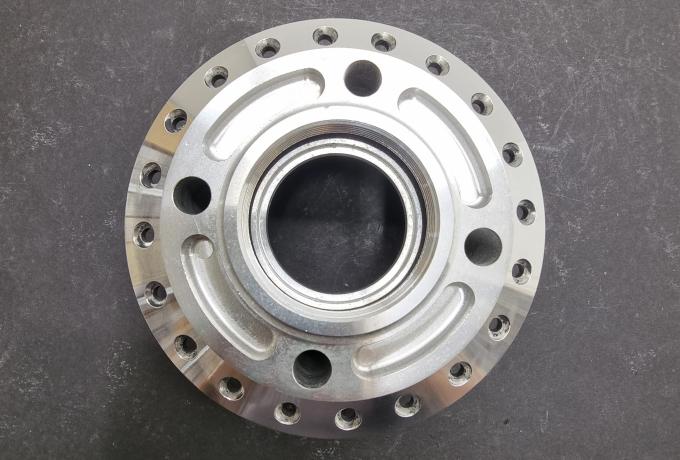 Triumph T160 Hurricane breite Nabenhälfte hinten links