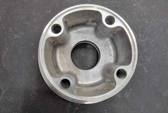 Triumph T160 Hurricane breite Nabenhälfte hinten links