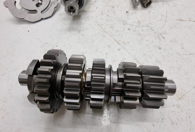 Triumph T150V / T160 5 Speed Getriebe komplett
