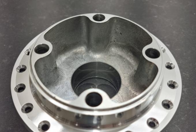 Triumph T160 Hintere Schmale Nabenhälfte rechts