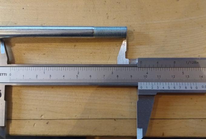 Velocette Bolt f. Engine Plate Front 3/8" CEI/BSC x 3.7/8" - 26TPI