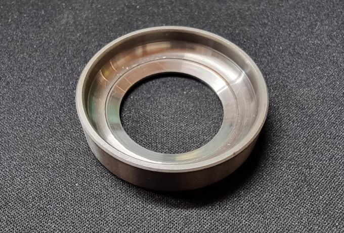 BSA C15/B40 Steering Head Cup 