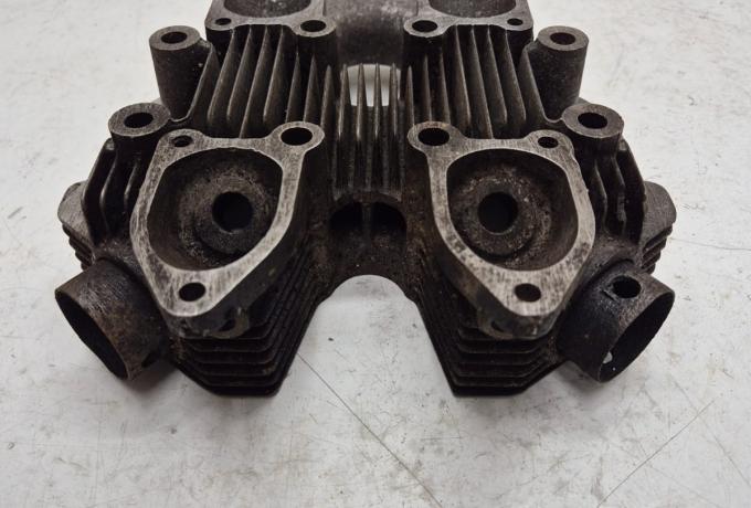 Triumph T100 Cylinder Head used