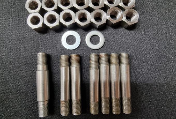 Norton 850cc MKIII Crankshaft Stud / Nut Kit