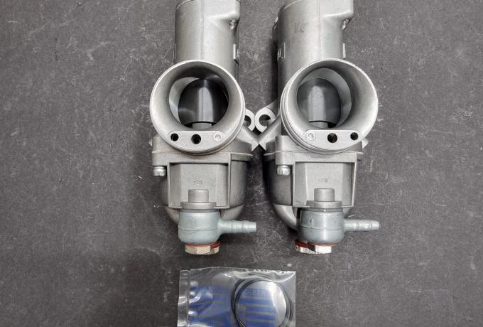 Amal Norton Commando 750cc Carburettor Pair 1969